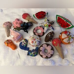 17 Vintage Pin Cushions and Pins